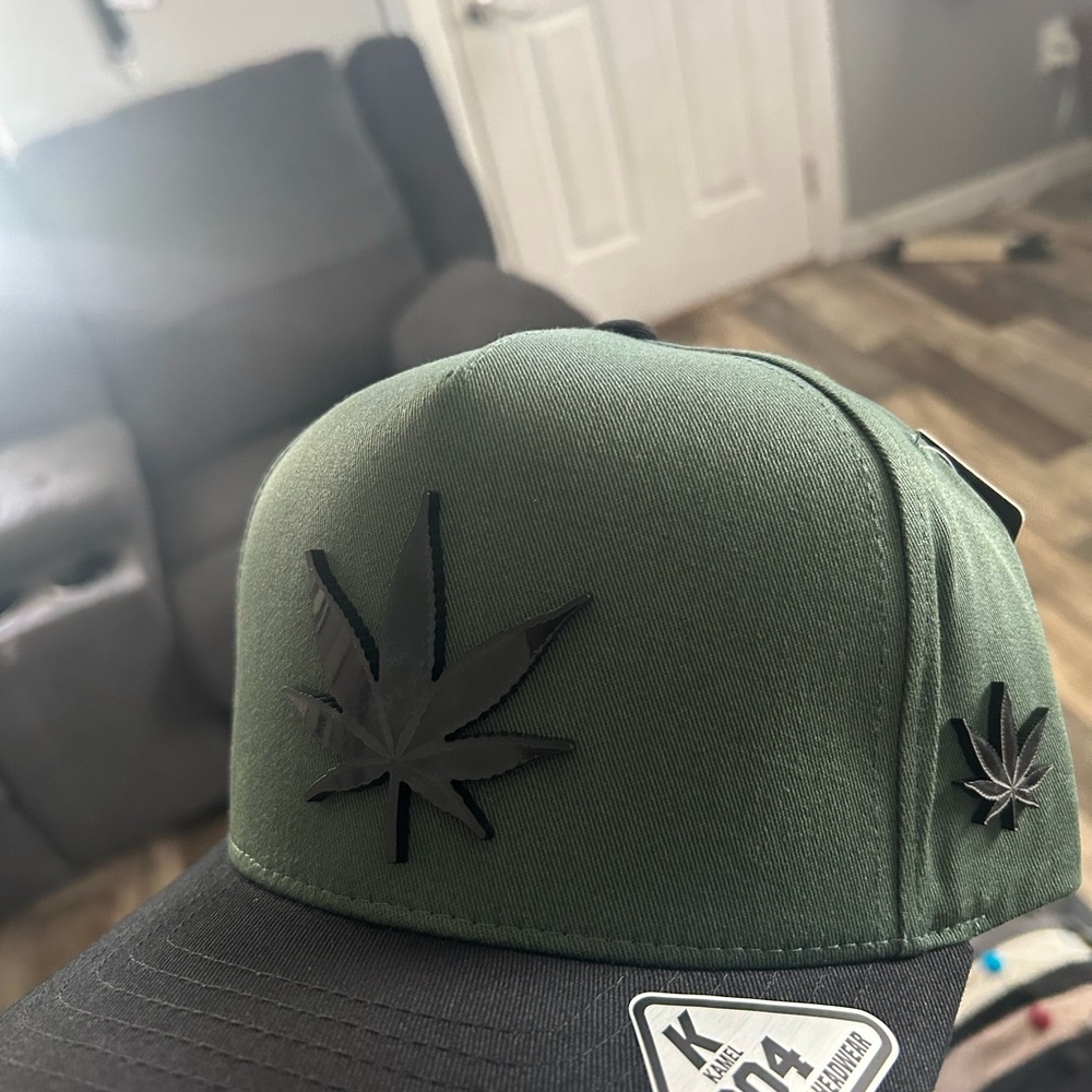 Green and Black Leaf Design Cap